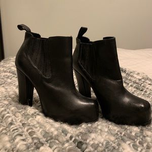 Steve Madden Booties